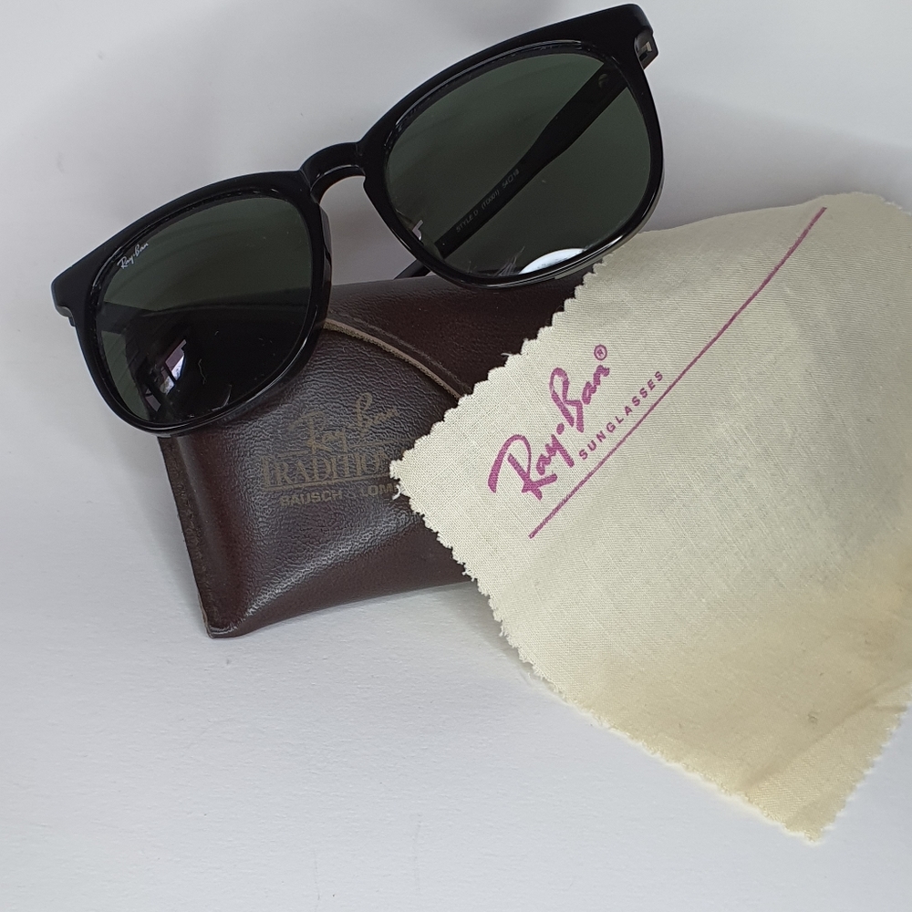 Ray-Ban B&L Traditional Style Black Sunglasses